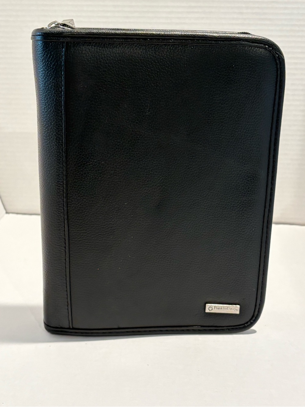 Franklin Covey Black Leather Zip-Around Planner “Classic” 8”x10”